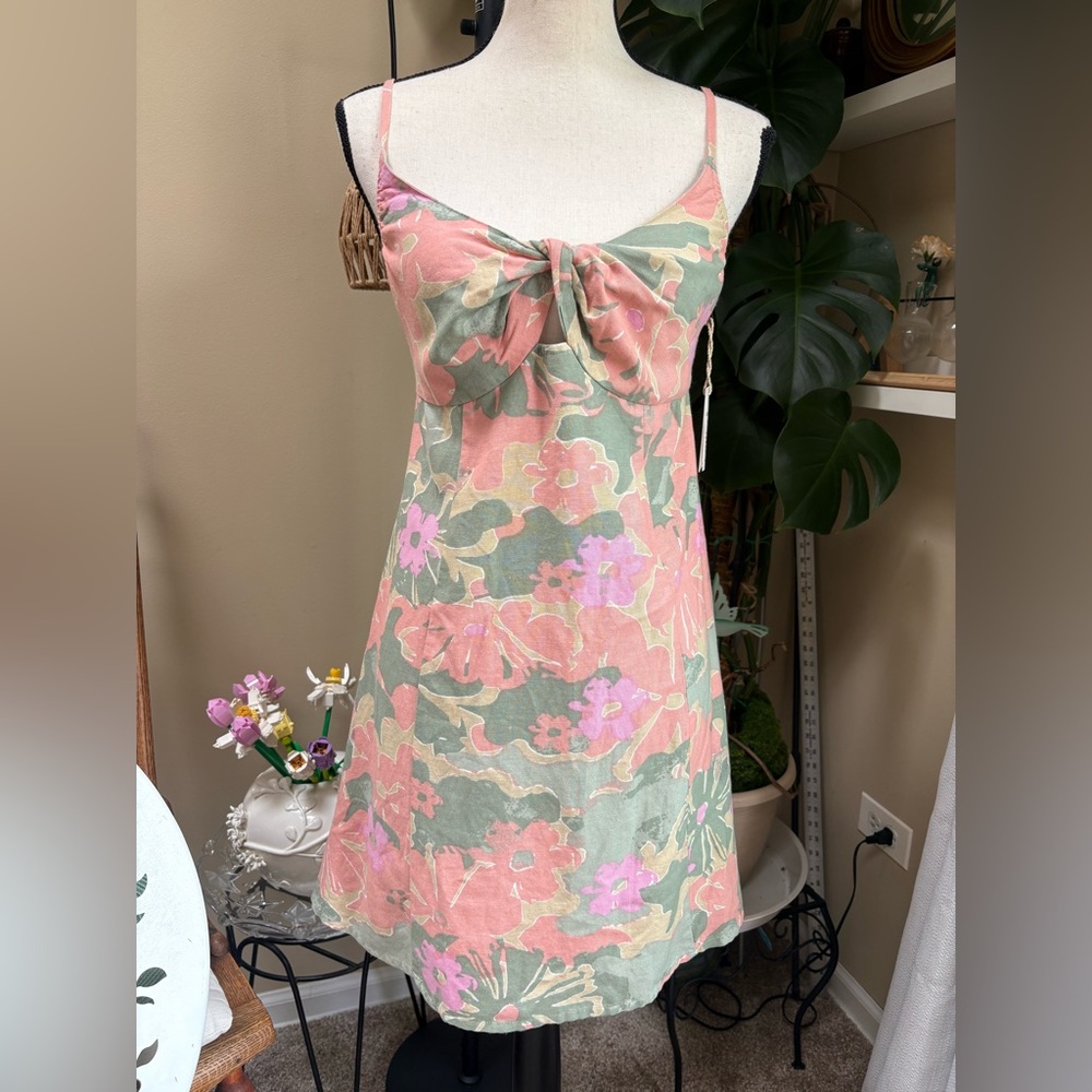 NWT Floral Tie-Front Linen Mini Dress in Pink & Green by Jessica Simpson - Picture 2 of 9